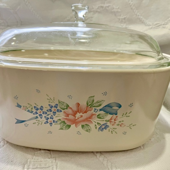 2 Corning Ware pattern “Symphony” Lasagna dish and 5 L Casserole Baking dish - Picture 3 of 16